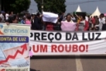 Ato público protesta dentro do escritório comercial da Energisa em Porto Velho