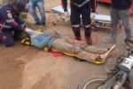 Motociclista fica ferido ao colidir na traseira de carro na Av. JK