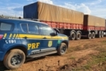 Rondônia: Receptação de dois veículos de carga e quase 100 metros cúbicos de madeira foram apreendidos pela PRF