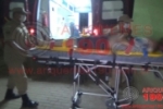 ARIQUEMES: Duas vítimas ficam feridas após colidir moto com “tartarugas” na Av. Tancredo Neves