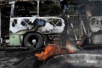 Manaus amanhece sem transporte público e com escolas fechadas após ataques incendiários