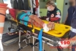 ARIQUEMES: Motociclista tem pé lesionado após se chocar contra traseira de carro na Avenida Tancredo Neves