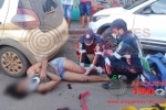 ARIQUEMES: Três pessoas são socorridas ao HMA após colisão entre carro e motos na Av. Guaporé