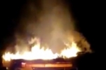BURITIS: Após acidente com caminhão, ponte da estrada parque é incendiada durante a noite