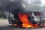URGENTE: Bandidos com metralhadoras queimam Pajero depois de assalto na pista de pouso do Aeroclube